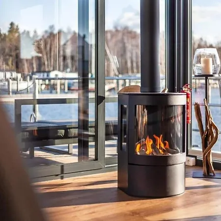 Πλωτό κατάλυμα Hausboot Am - Lp8